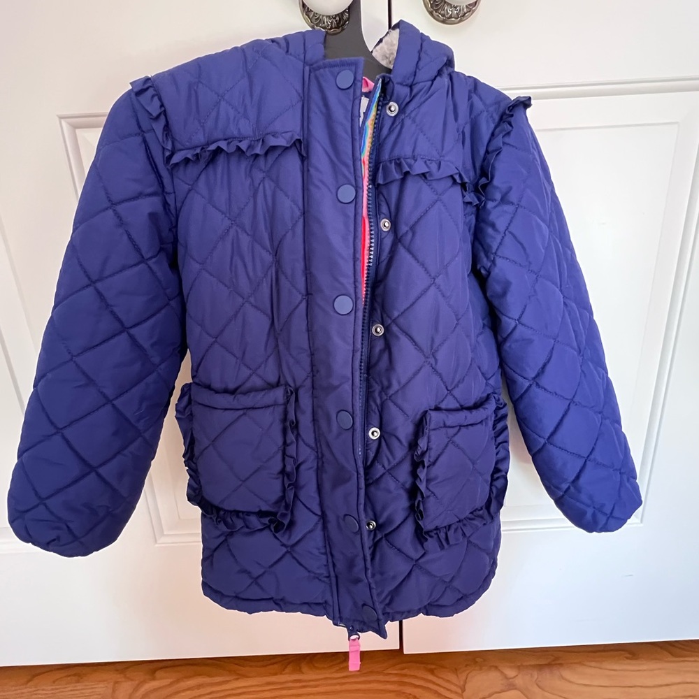 Mini Boden  girls quilted navy coat. Fur lined interior.